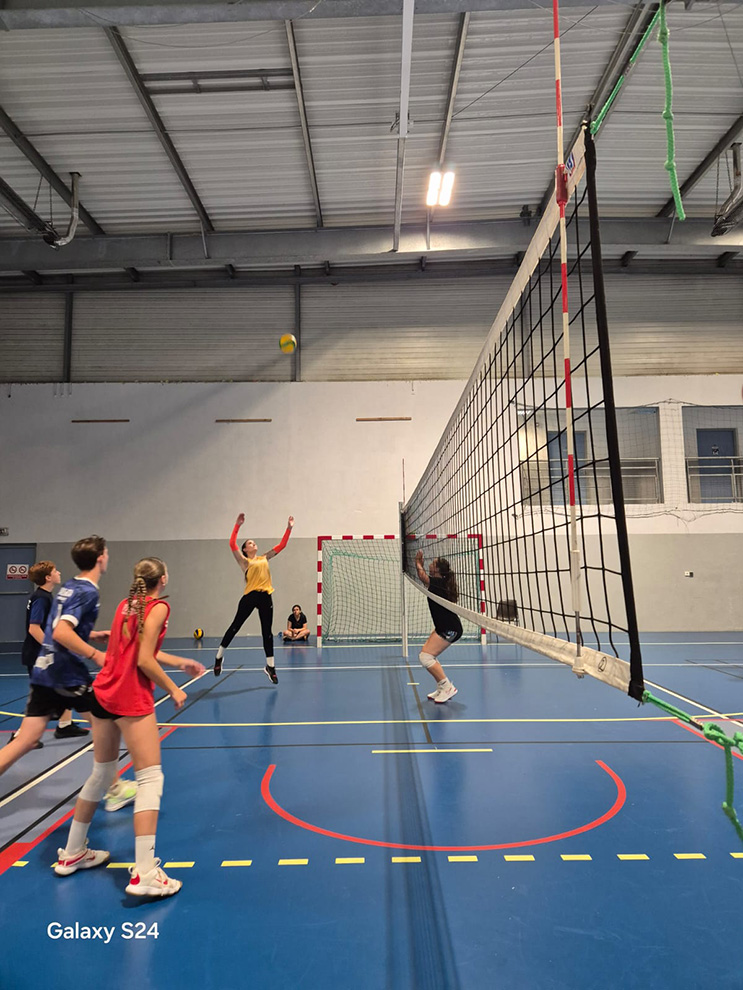 ../photos/dossiersPhotosOptimises/240602@Tournoi_interne_2024/WhatsApp Image 2024-06-03 at 19.07.37.jpeg